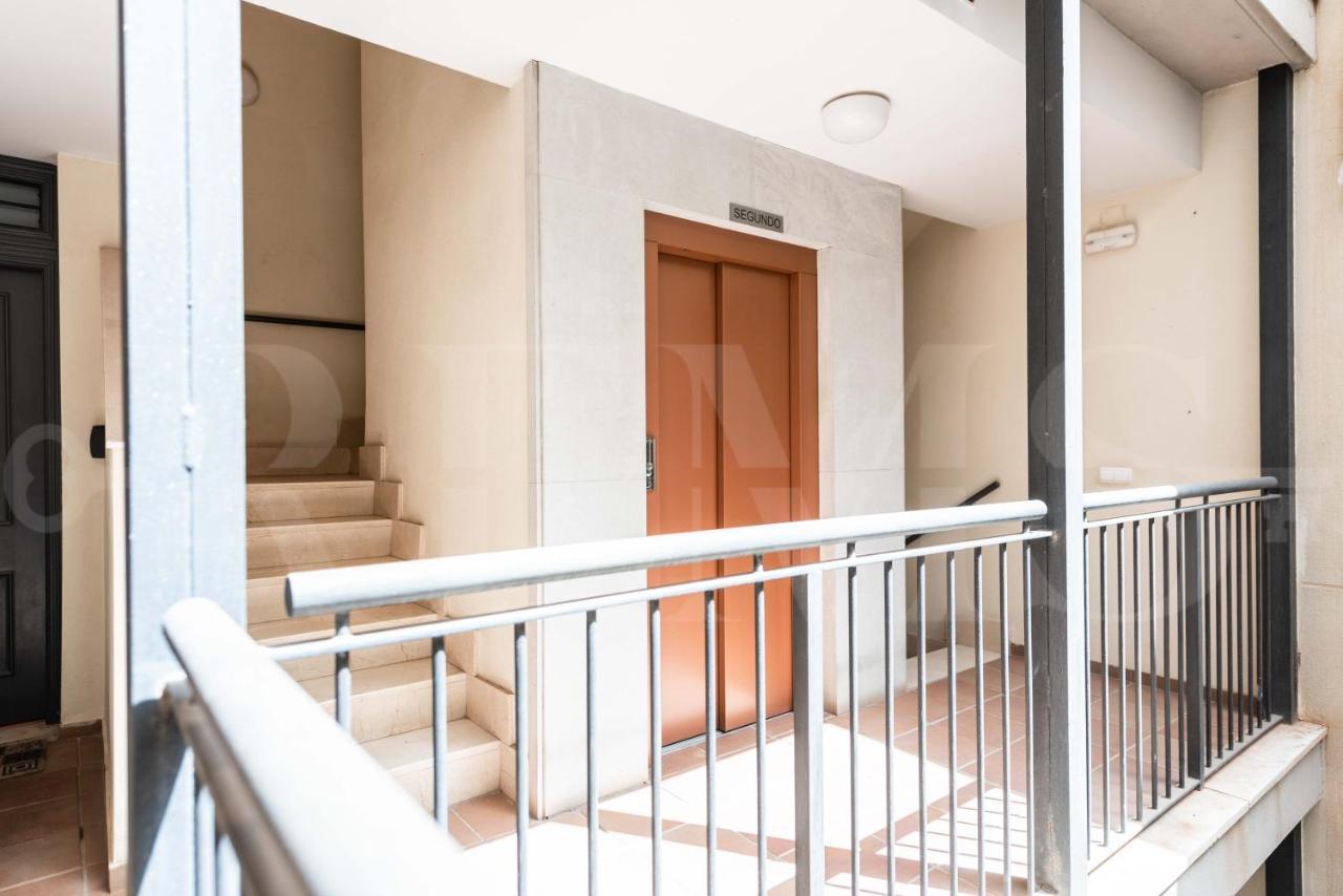 Inviting Apartment In The Heart Of Malaga By Rems Exterior foto